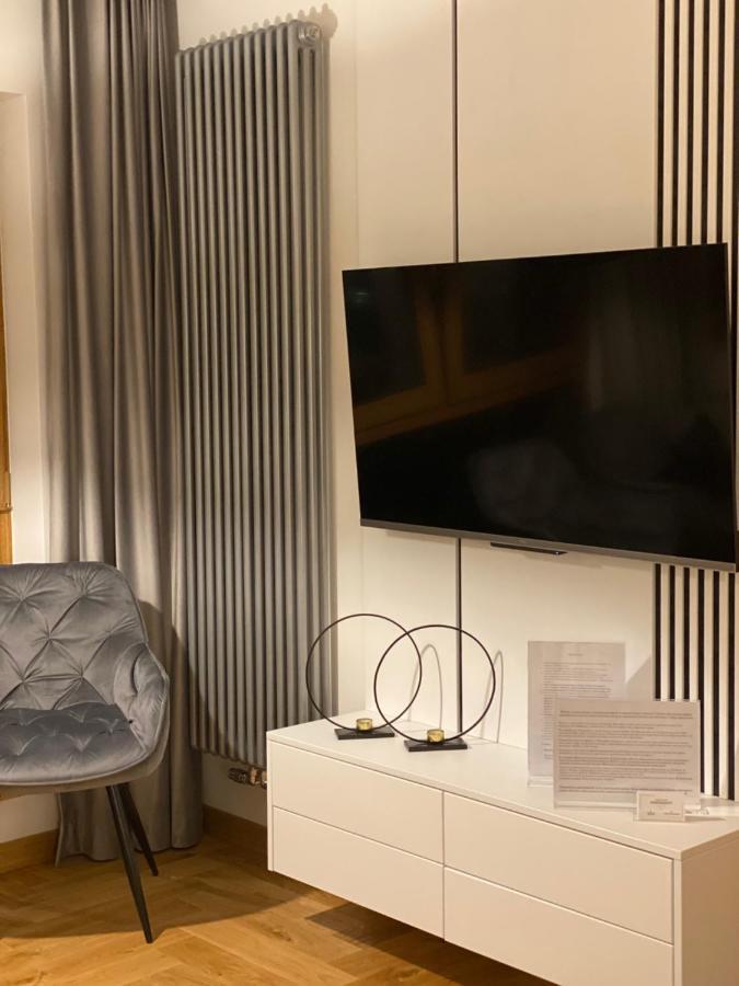 Family & Business Elegant Apartments Ventus IX Wiekow- Centrum Downtown New! Kielce Bagian luar foto