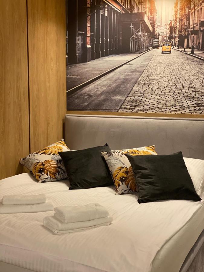 Family & Business Elegant Apartments Ventus IX Wiekow- Centrum Downtown New! Kielce Bagian luar foto