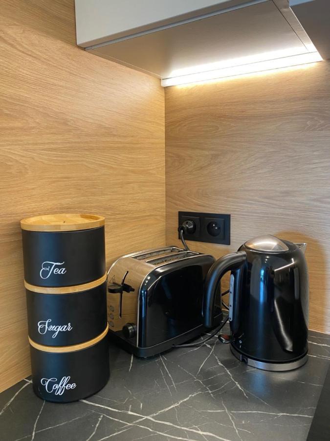 Family & Business Elegant Apartments Ventus IX Wiekow- Centrum Downtown New! Kielce Bagian luar foto